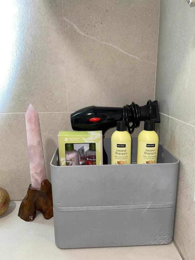 Smart Home , Lovely Apartment In ティラナ エクステリア 写真